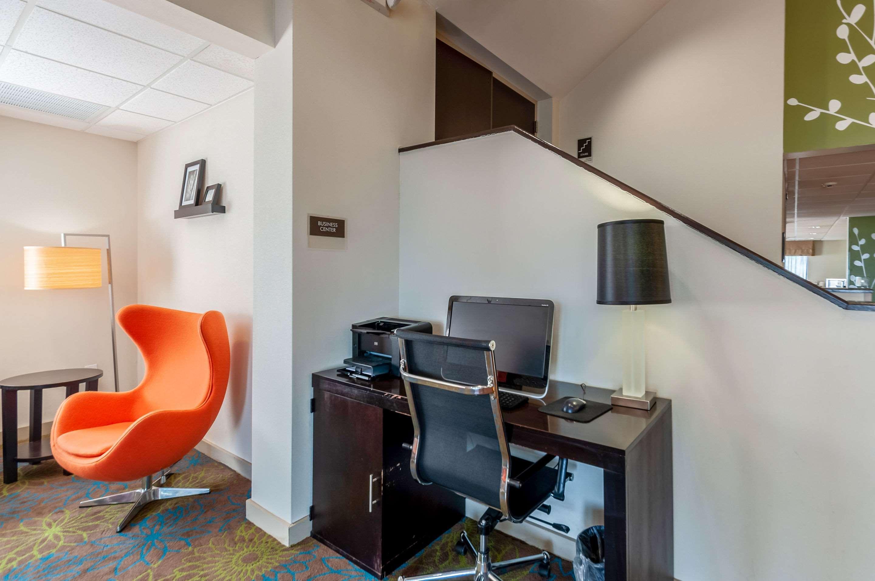 Sleep Inn & Suites Harrisonburg Near University מראה חיצוני תמונה