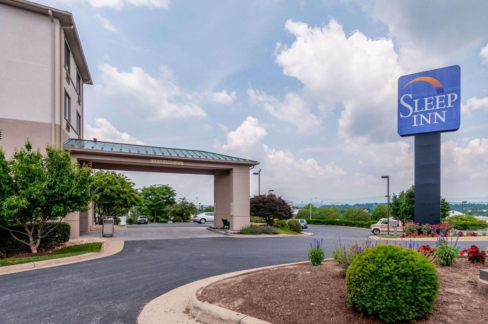 Sleep Inn & Suites Harrisonburg Near University מראה חיצוני תמונה