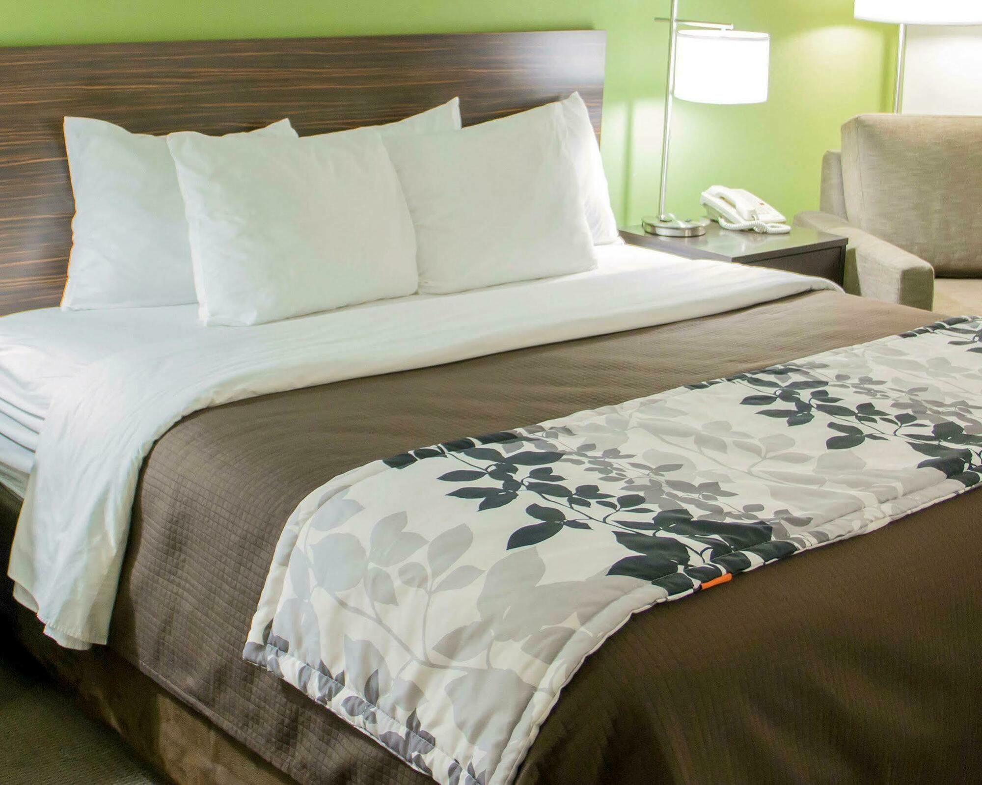 Sleep Inn & Suites Harrisonburg Near University מראה חיצוני תמונה